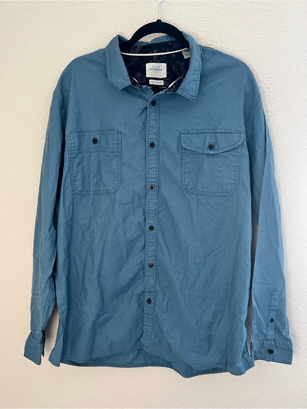 Quicksilver Waterman Tailored Blue Button-Up Shirt with Chest Pockets